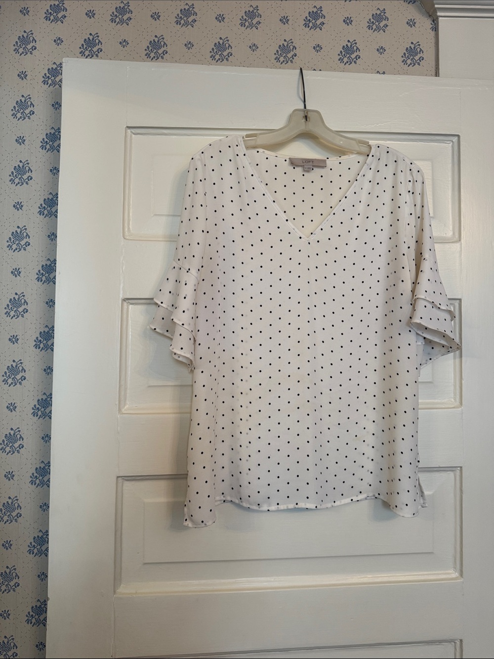LOFT White Polka Dot V-Neck Ruffle Sleeve Blouse